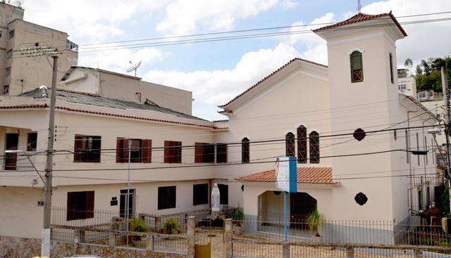 Escola D. Cecília M. de Barros – Barra Mansa / RJ